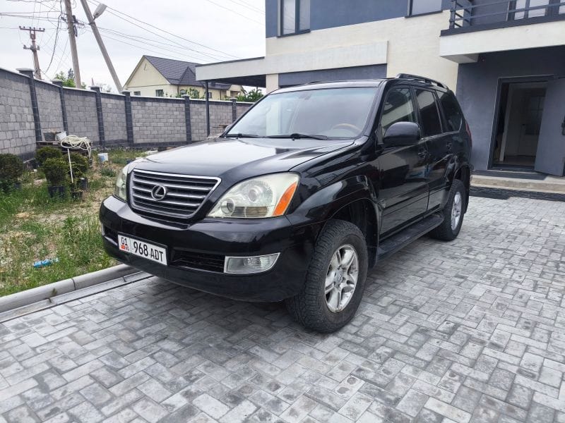 Rent 4x4 Lexus GX470 in Kyrgyzstan